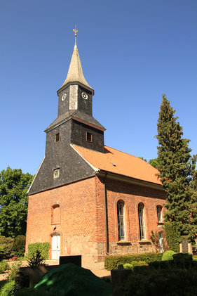 Außenansicht der St.-Elisabeth-Kirche in Brunstorf